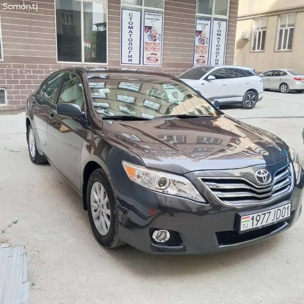 Toyota Camry 2011 · 3.5 AT