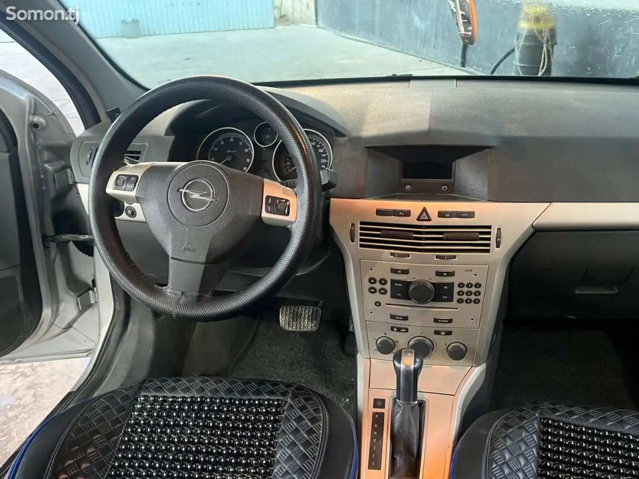 Opel Astra H 2008 · 1.8 AT