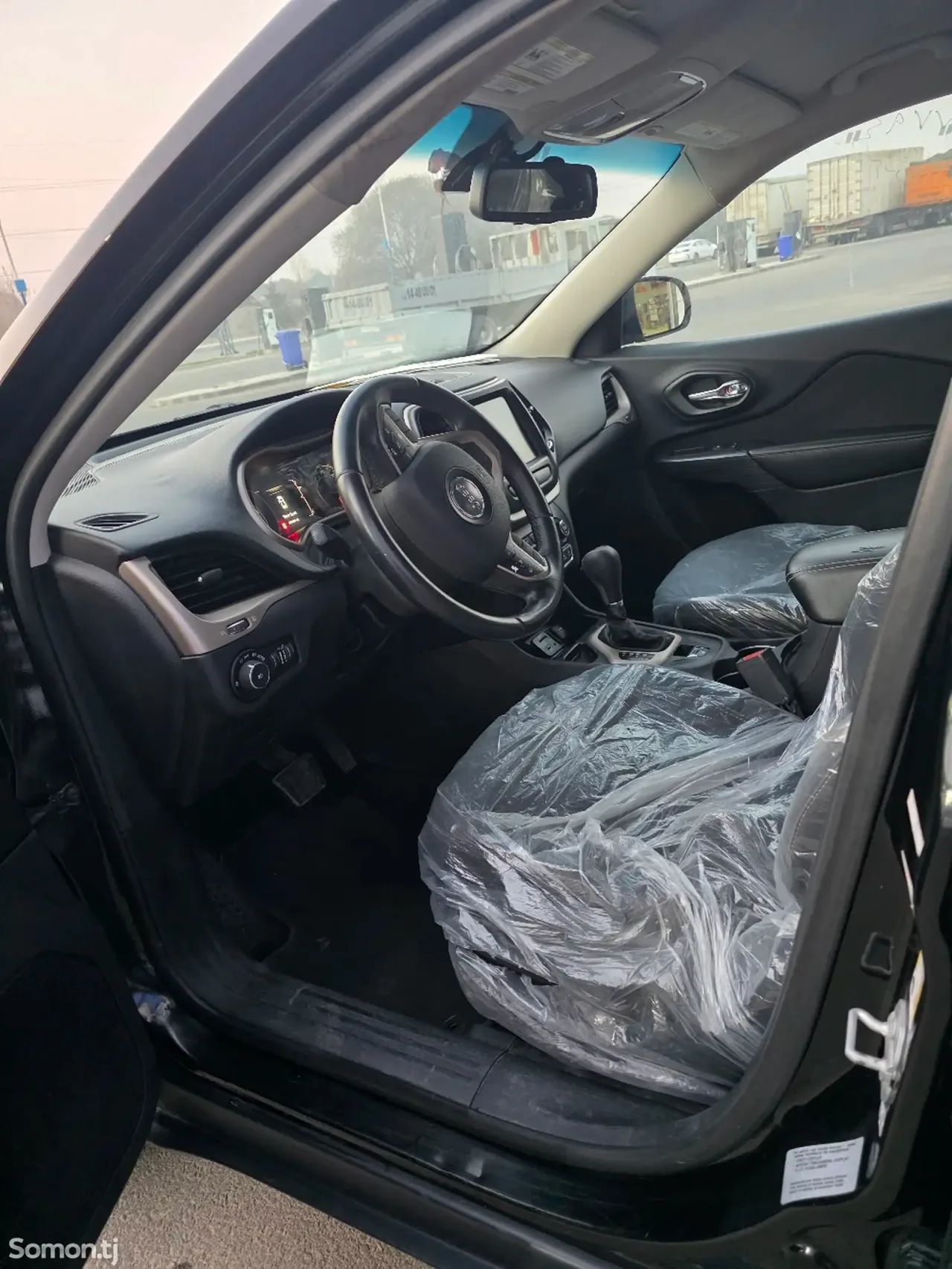 Jeep Cherokee 2017 · 3.0 AT