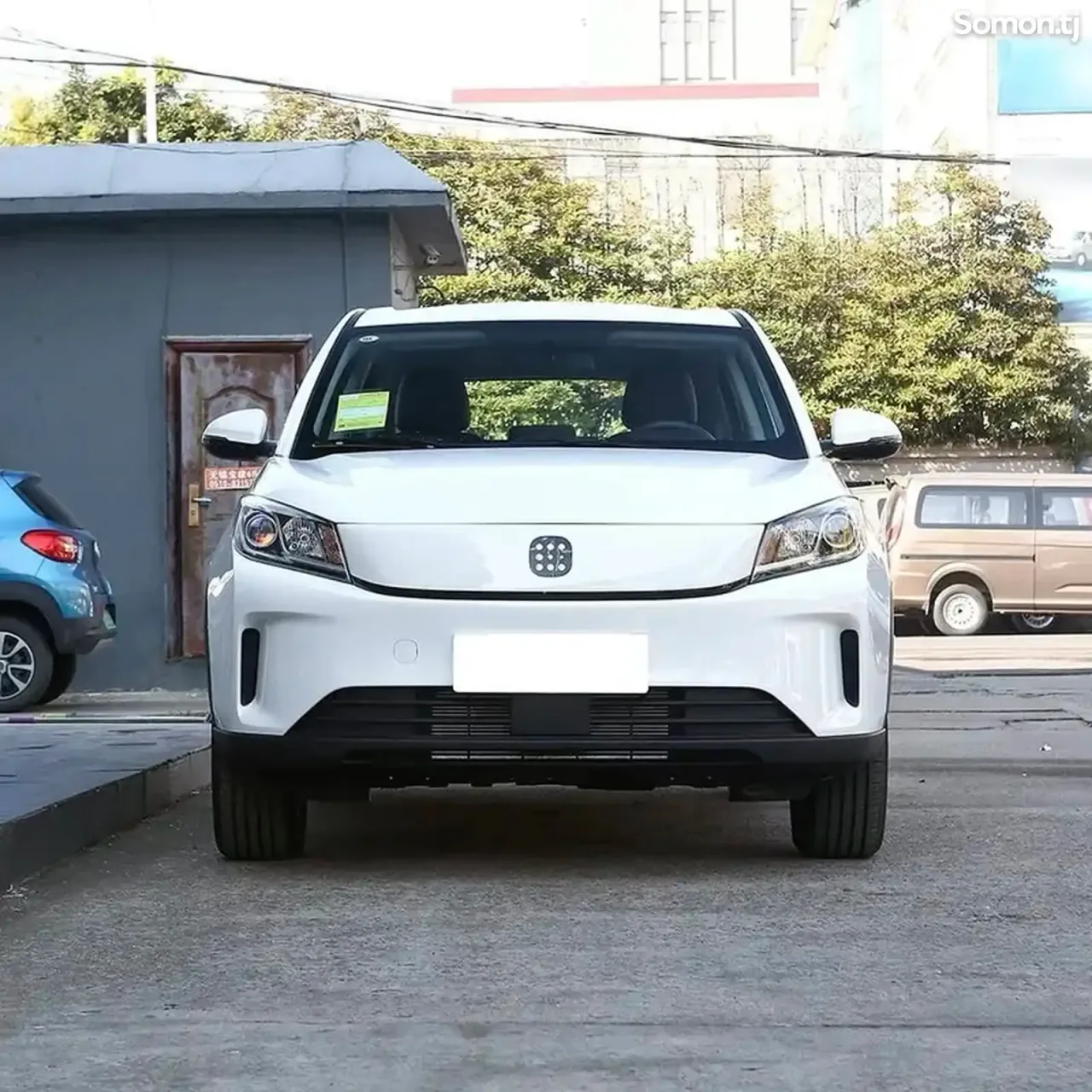BYD E3 2023 · AT