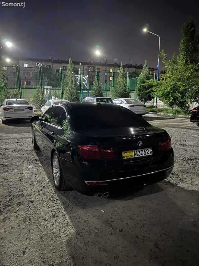 BMW 5 series 2015 · 2.0 AT