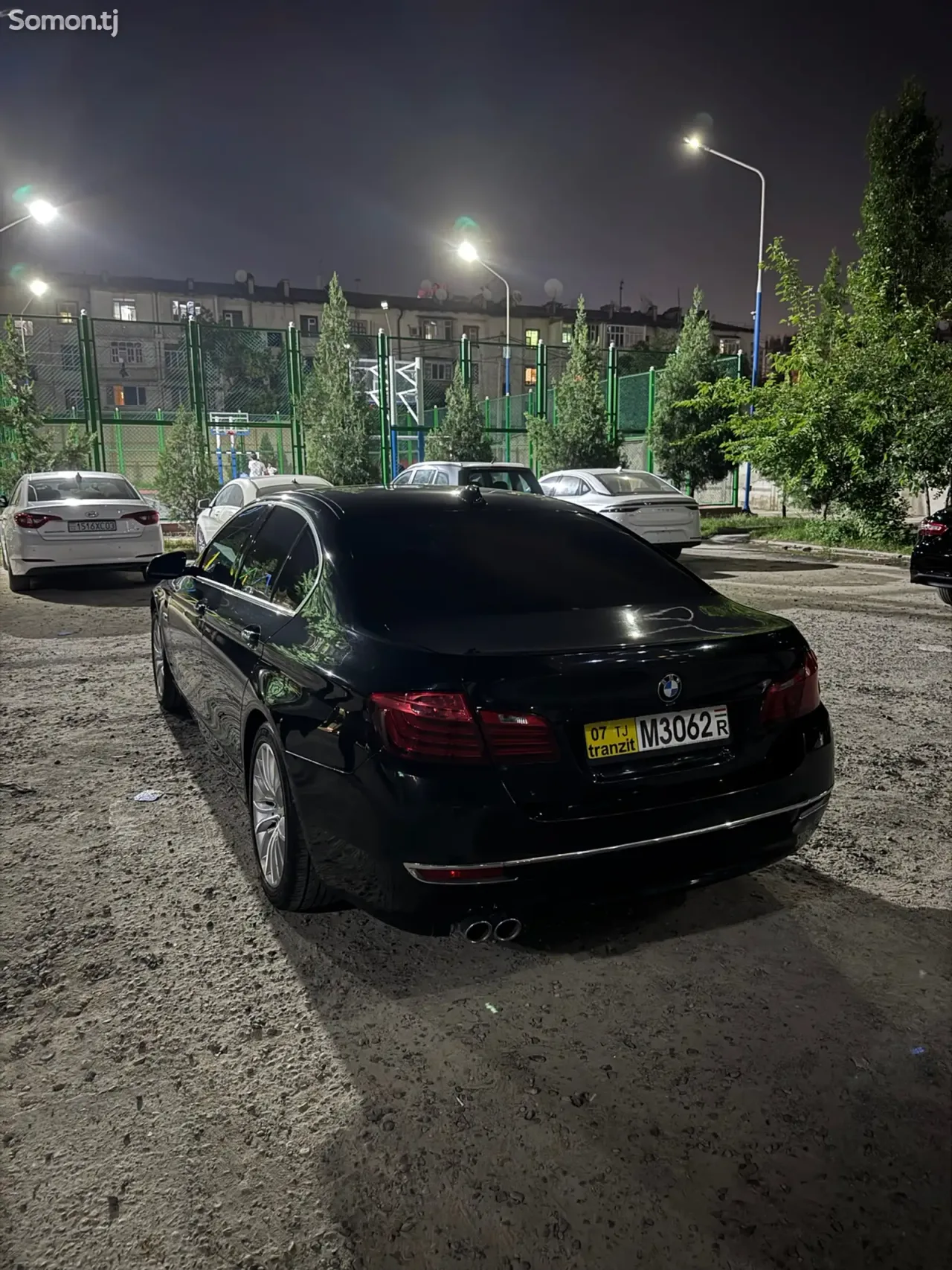 BMW 5 series 2015 · 2.0 AT