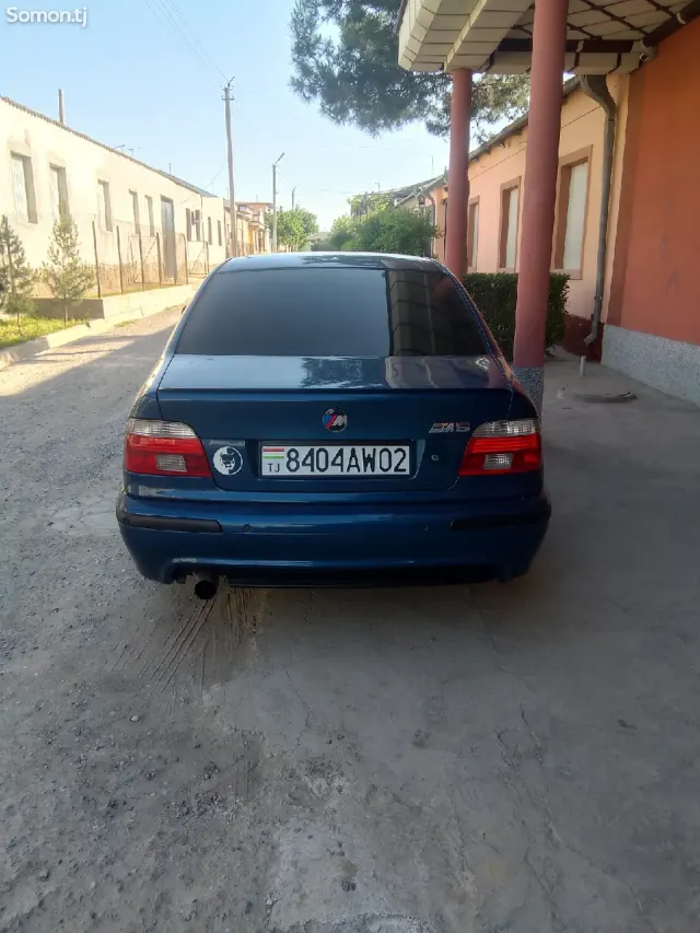 BMW 5 series 2001 · 2.2 MT