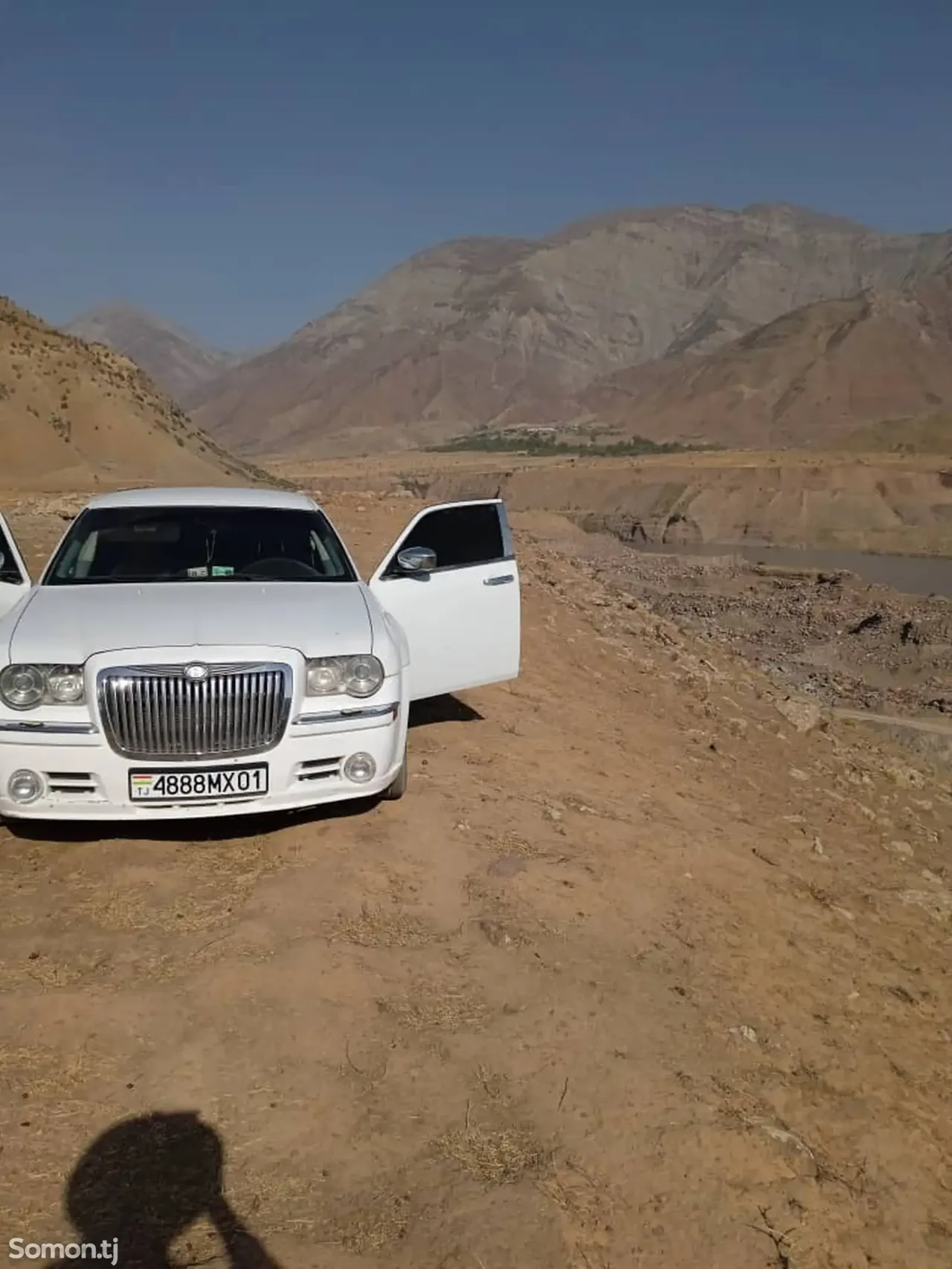 Chrysler 300C 2007 · 2.7 AT