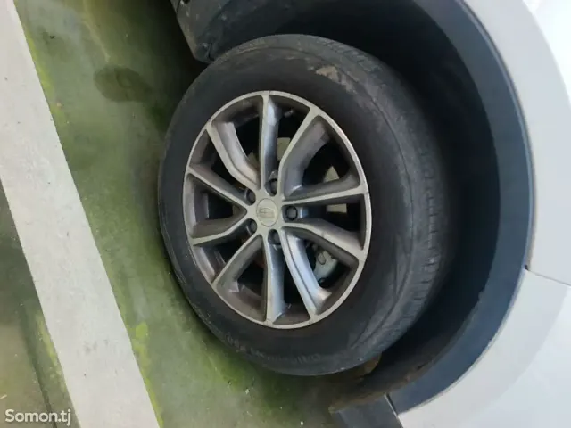Geely Atlas 2018 · 1.8 AT
