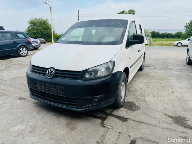 Volkswagen CC 2014 · 1.6 MT