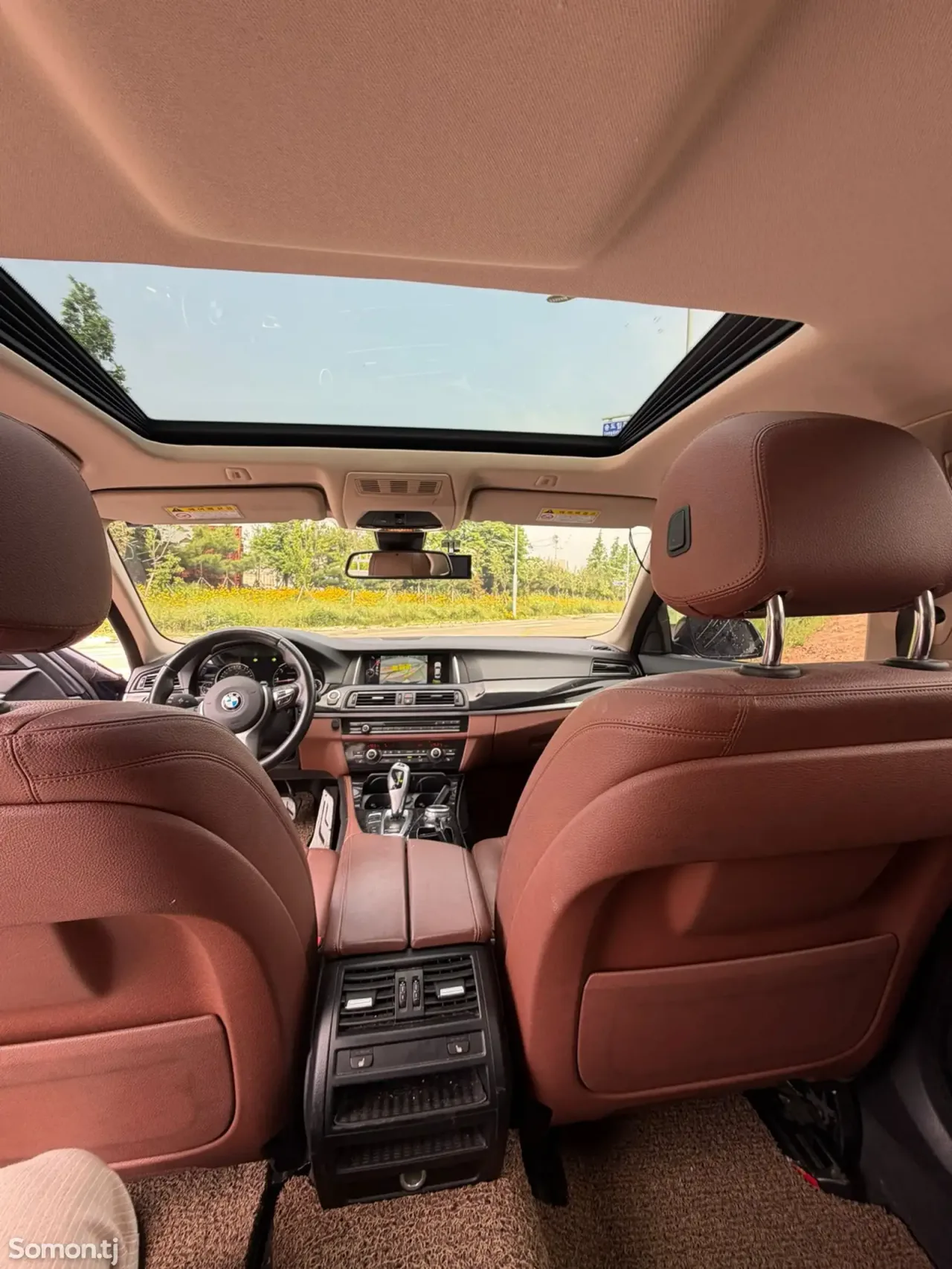 BMW 5 series 2016 · 2.0 AT