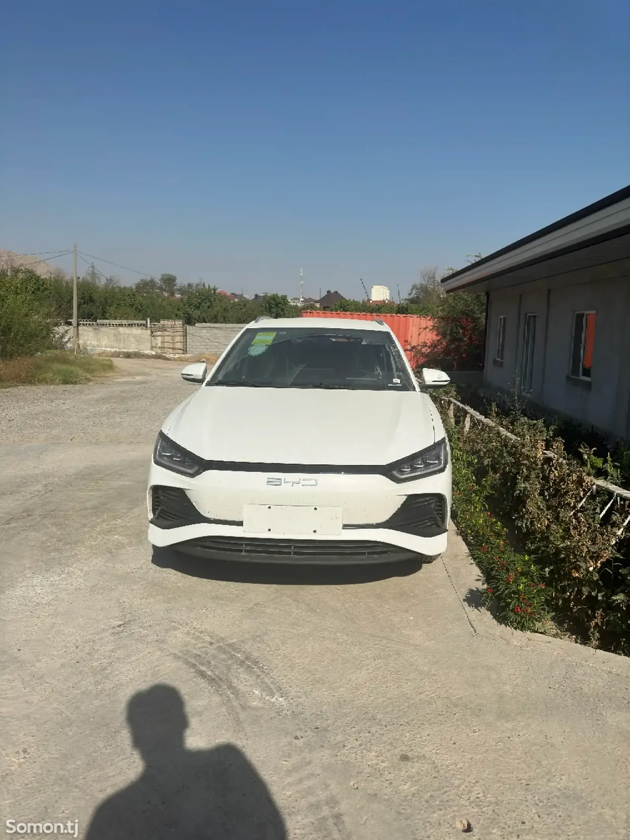 BYD E2 2025 · AMT
