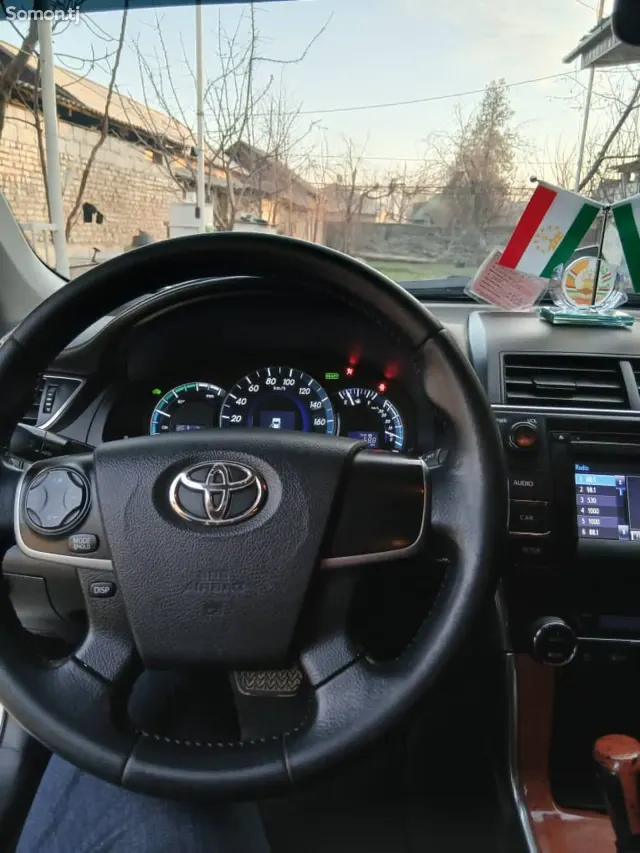 Toyota Camry 2012 · 2.5 AT