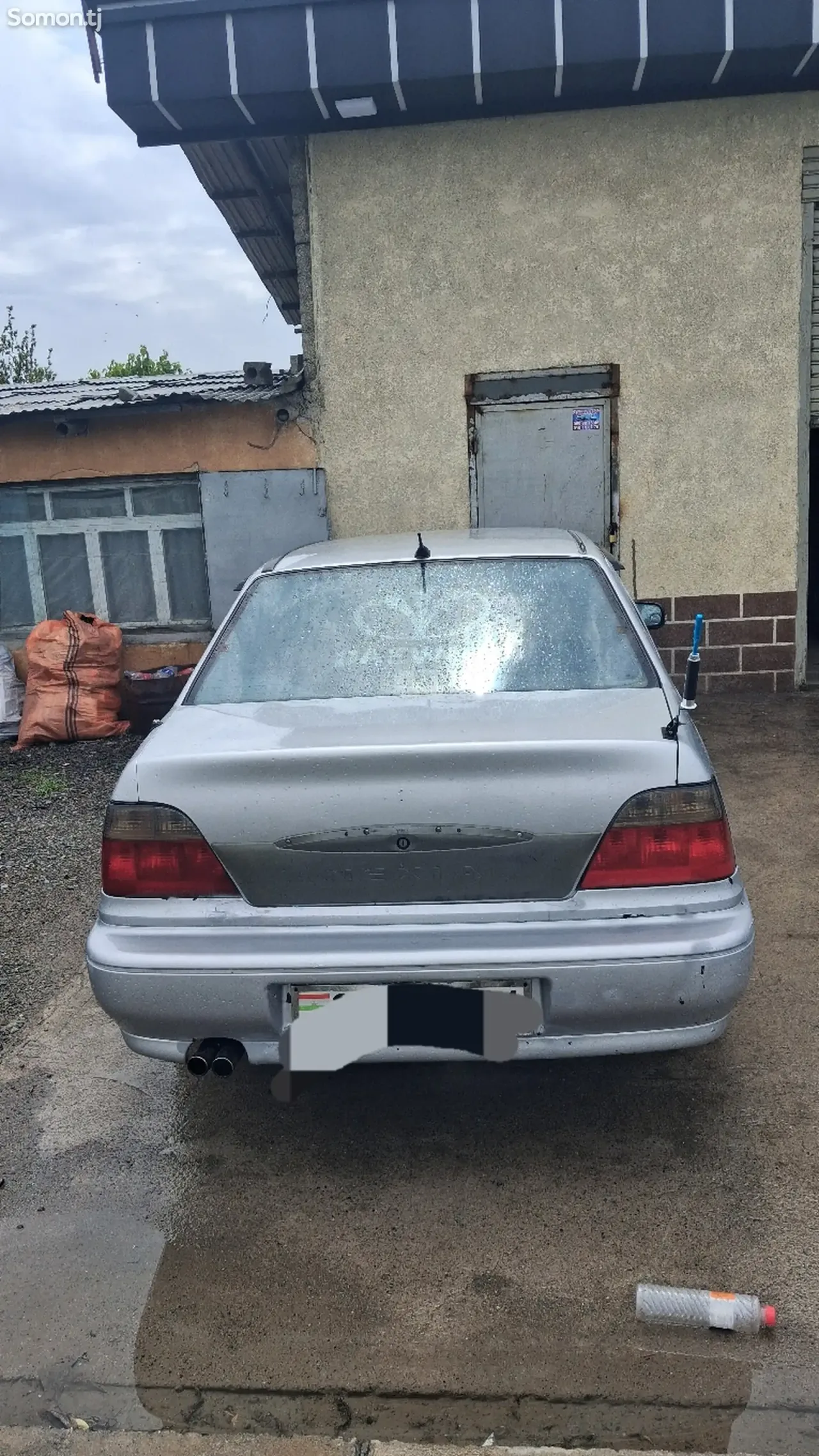 Daewoo Nexia 1994 · 1.6 MT