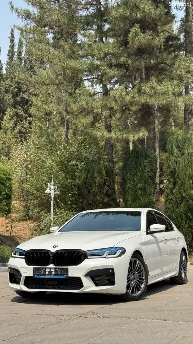 BMW 5 series 2017 · 3.0 AT