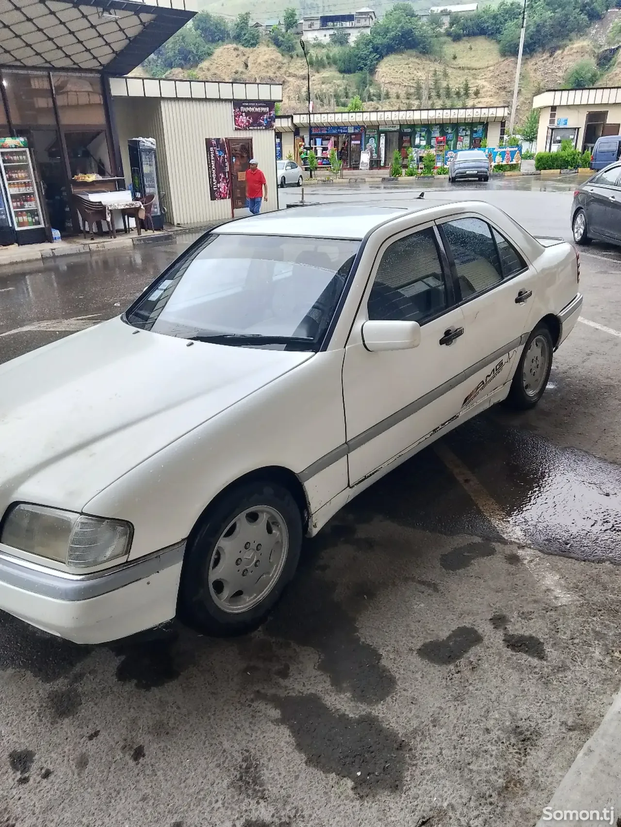 Mercedes-Benz C class 1995 · 1.8 MT