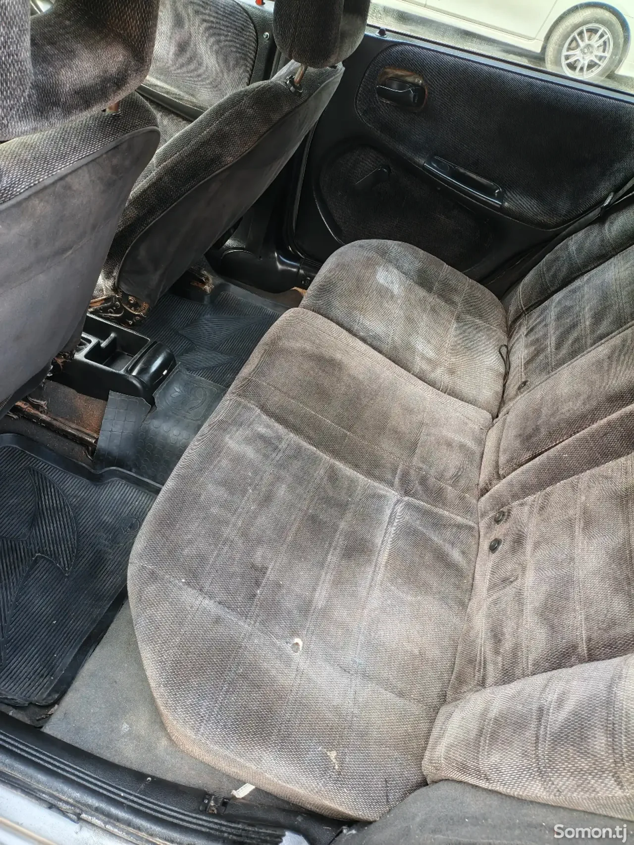 Opel Astra F 1993 · 1.6 MT