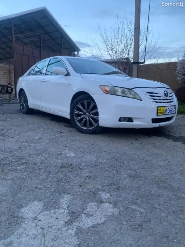 Toyota Camry 2009 · 2.4 AT