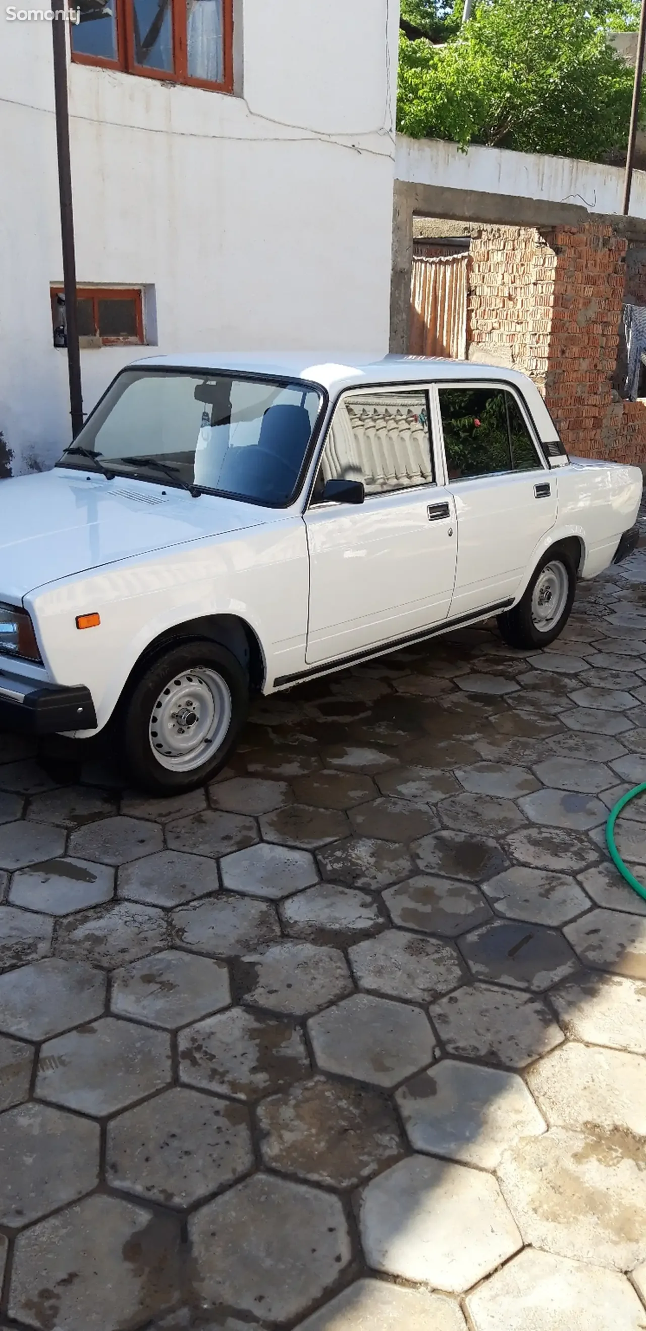 Lada (ВАЗ) 2107 2007 · 1.7 MT