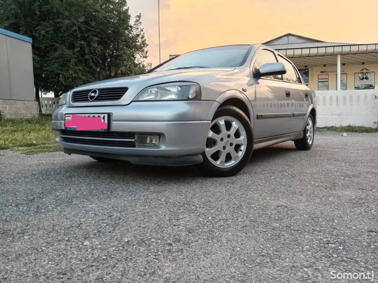 Opel Astra G 2001 · 1.6 MT