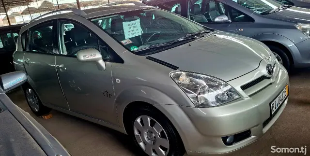 Toyota Corolla Verso 2007 · 1.8 MT