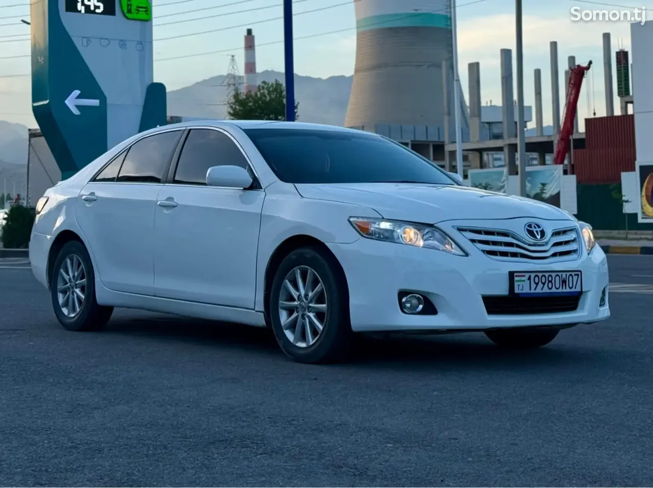 Toyota Camry 2011 · 2.5 AT