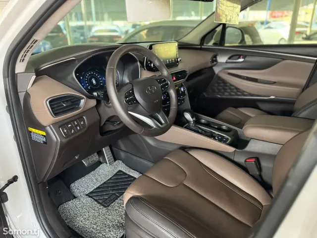Hyundai Santa Fe 2018 · 2.0 AT