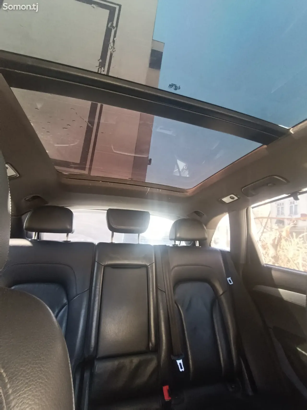 Audi Q5 2011 · 2.8 AT