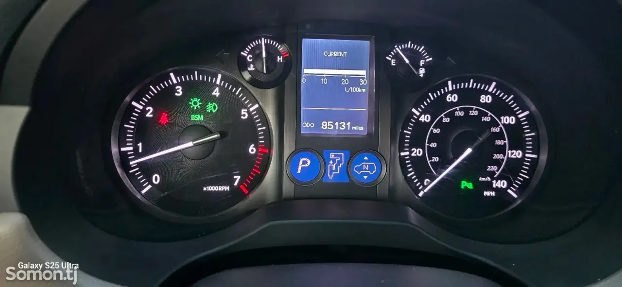 Lexus GX series 2015 · 4.6 AT
