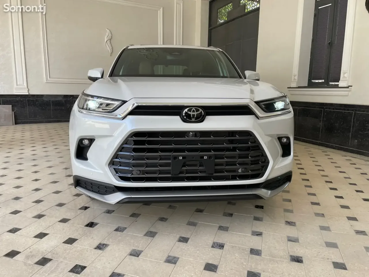 Toyota Highlander 2026 · 4.5 AT