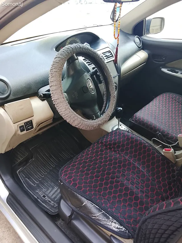 Toyota Belta 2008 · 1.3 AT
