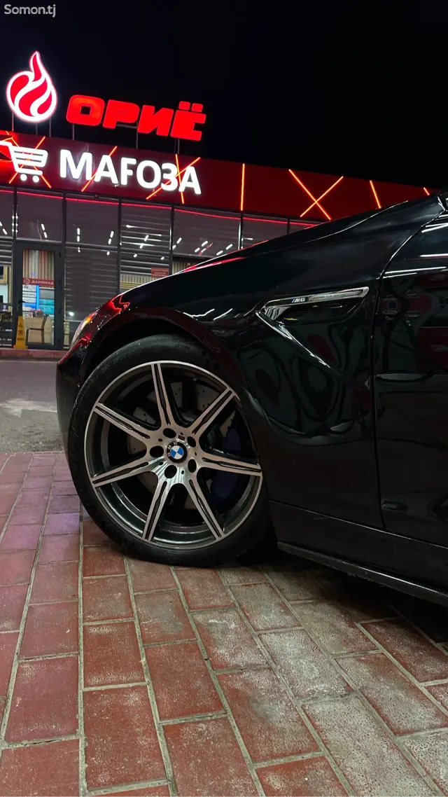 BMW M6 2014 · 4.4 AMT