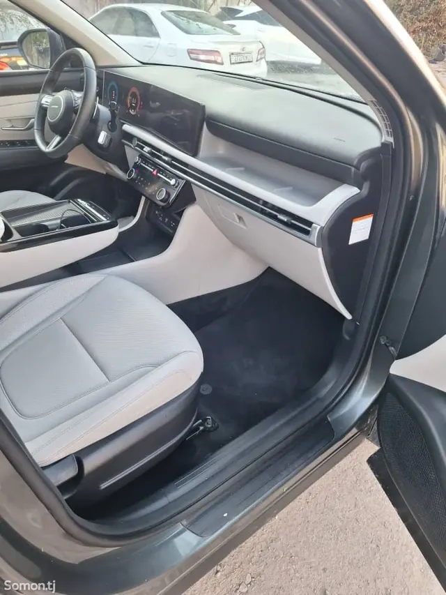 Hyundai Tucson 2024 · 1.6 AT
