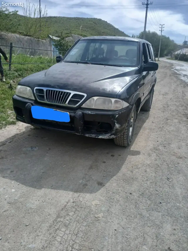 Ssang Yong Musso 1999 · 2.2 MT
