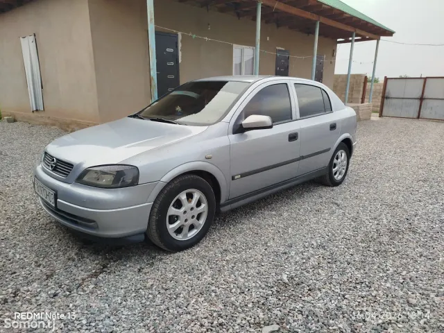 Opel Astra G 2002 · 1.6 MT
