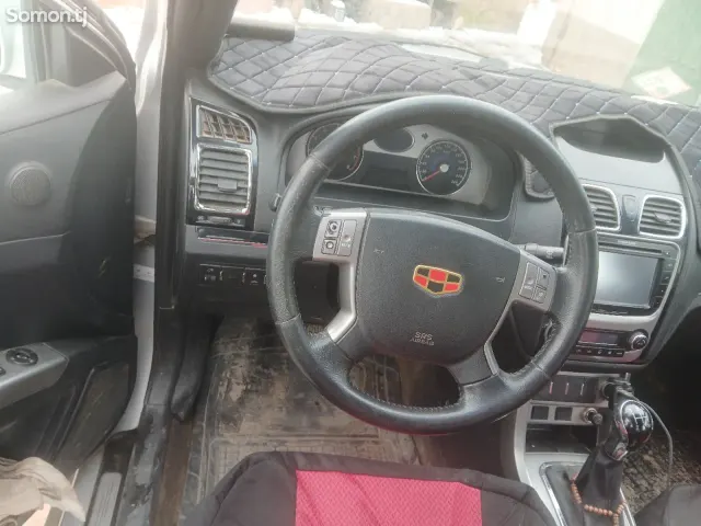 Geely Emgrand 2012 · 1.6 MT