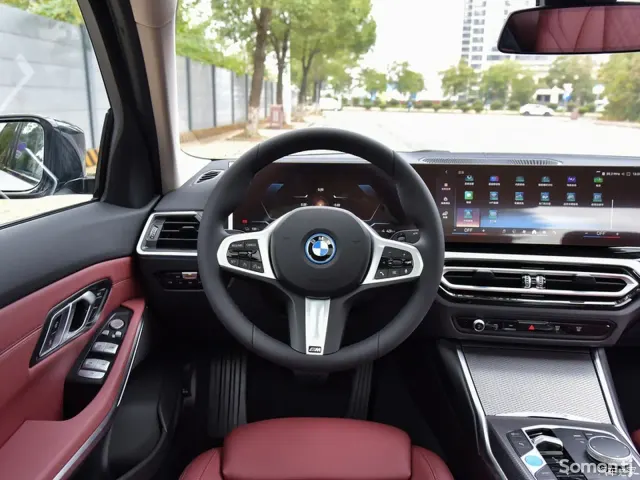 BMW i3 2025 · AT