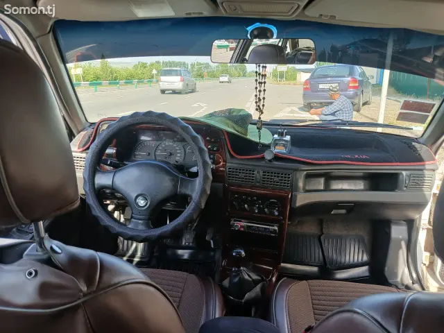 Daewoo Nexia 1995 · 1.6 MT
