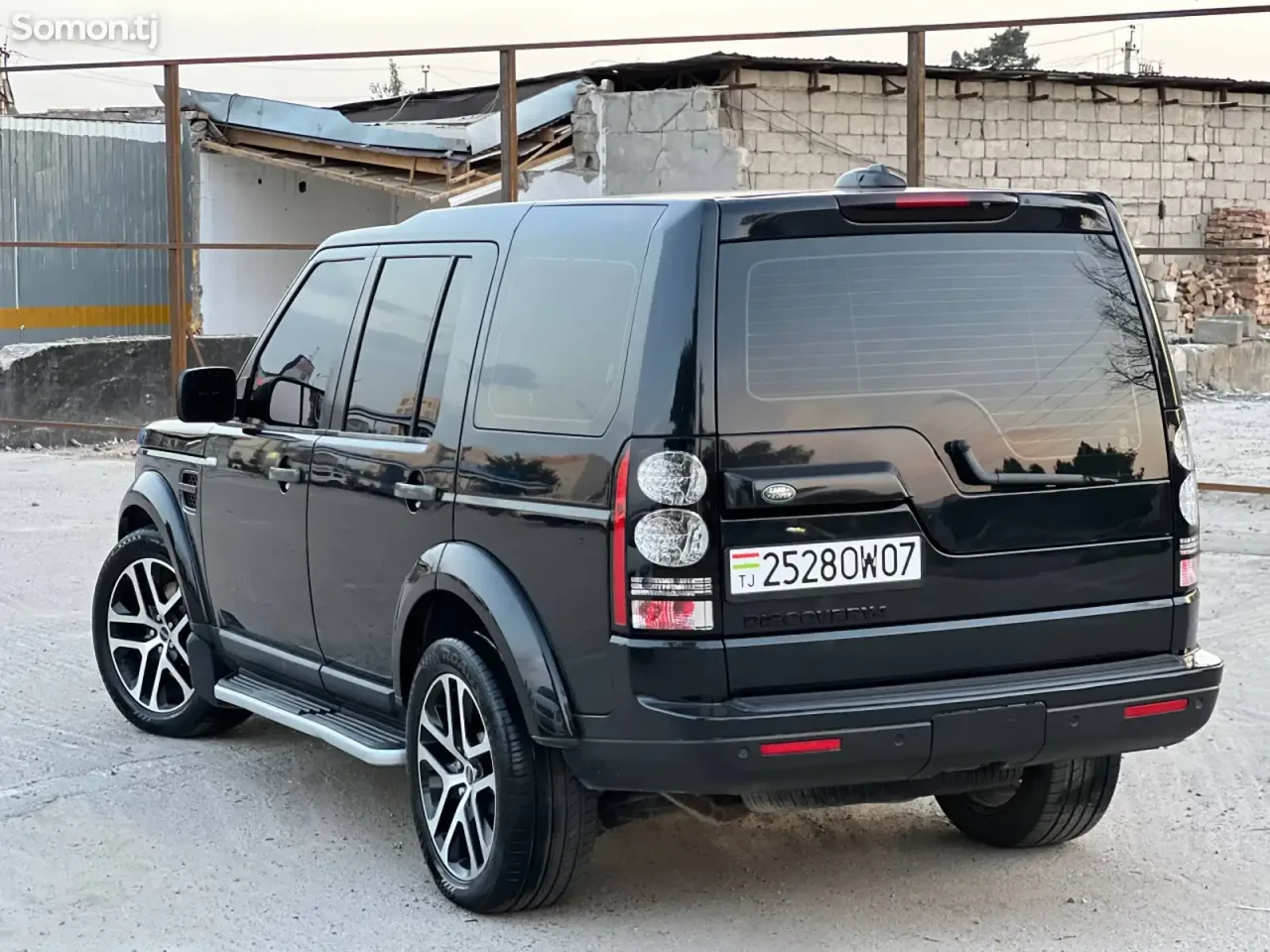 Land Rover Discovery 2014 · 5.0 AT