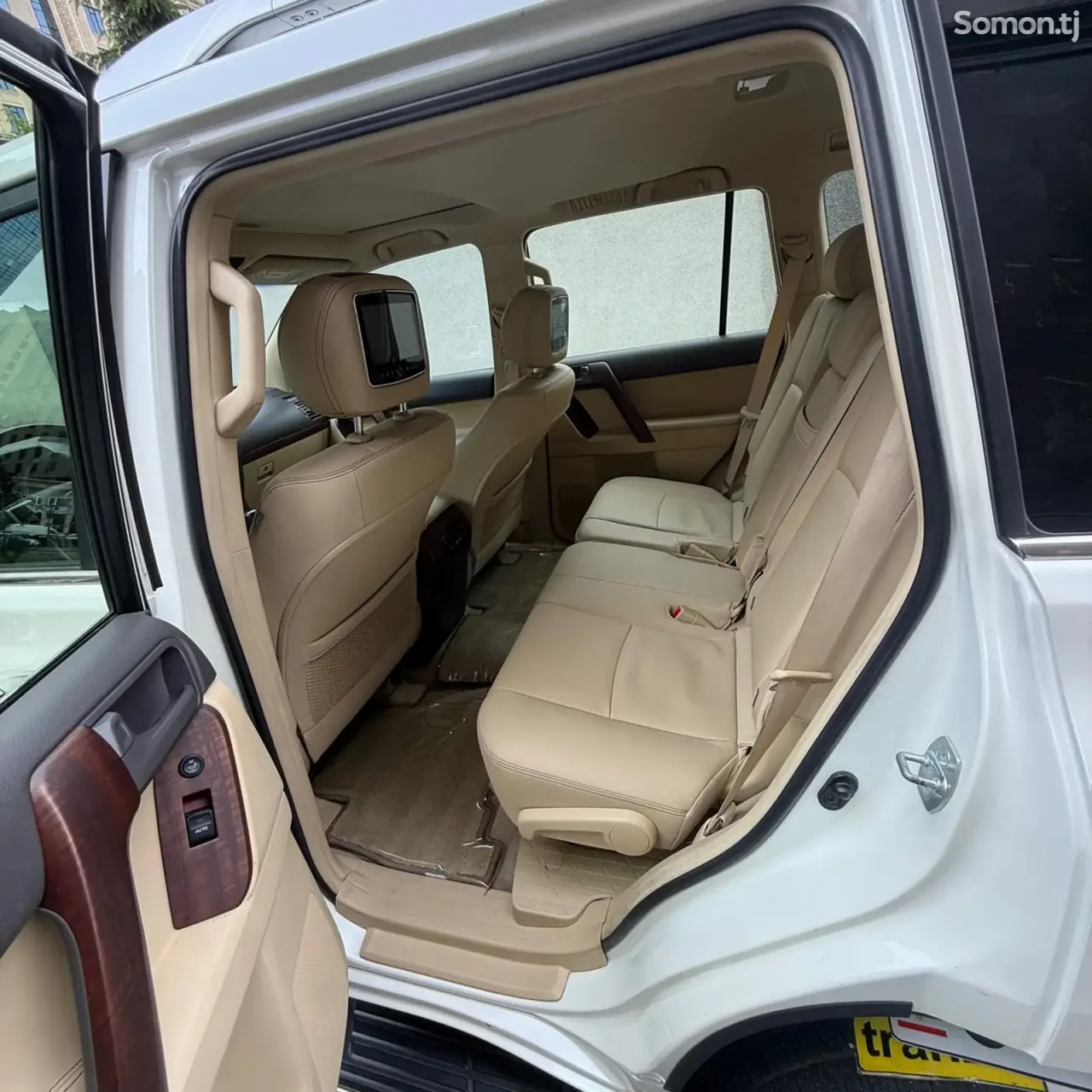 Toyota Land Cruiser Prado 2015 · 4.0 AT