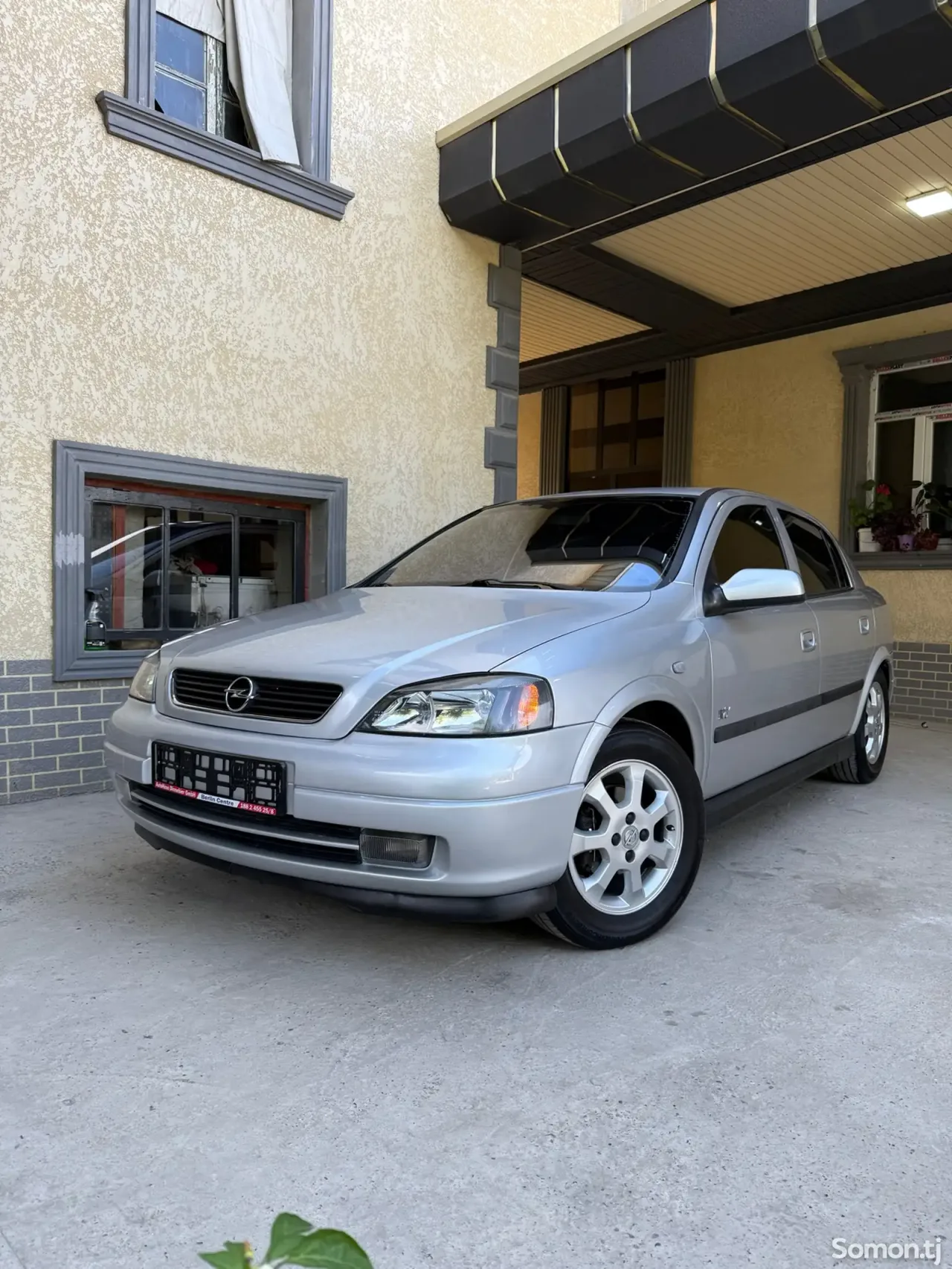 Opel Astra G 2004 · 1.6 AT