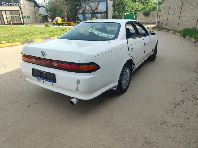 Toyota Corona Mark II 1993 · 2.0 AT