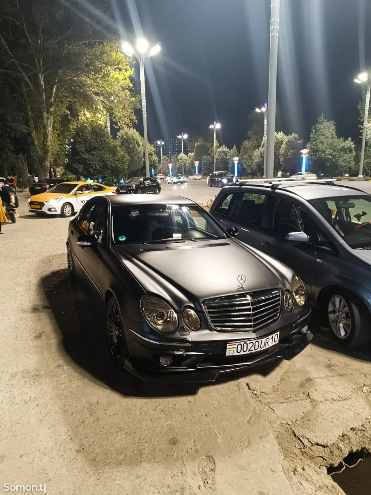 Mercedes-Benz E class 2004 · 2.8 AT