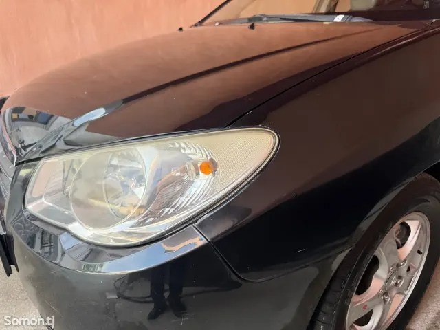 Hyundai Avante 2007 · 1.6 AT