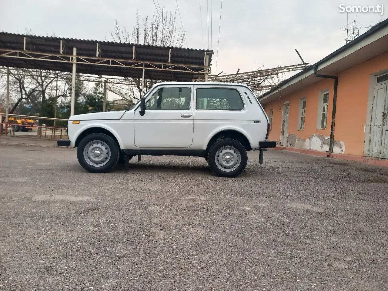 Lada (ВАЗ) Нива 2005 · 1.7 MT