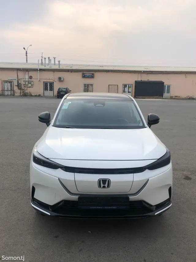 Honda eNP2 2023 · AT