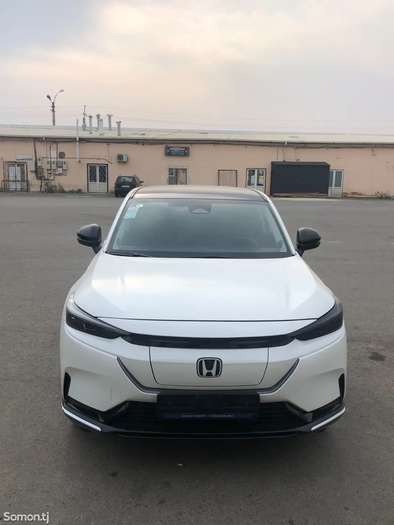 Honda eNP2 2023 · AT