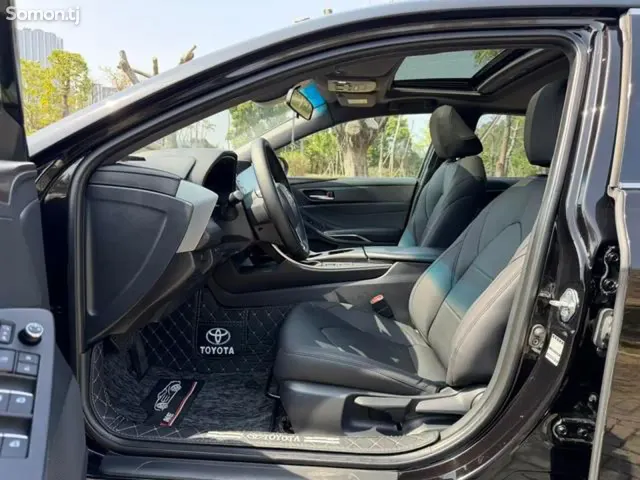 Toyota Avalon 2020 · 2.0 AT