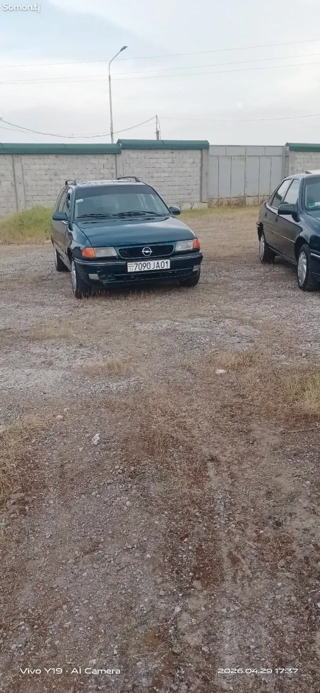 Opel Astra F 1997 · MT