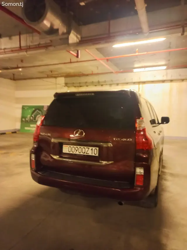 Lexus GX series 2012 · 4.6 AT