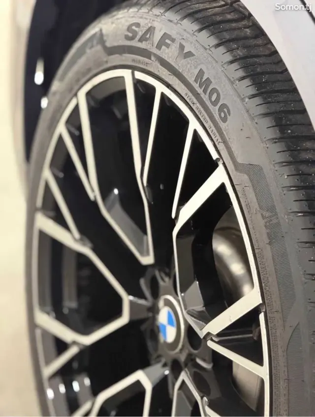 BMW X5 2020 · 4.0 AT