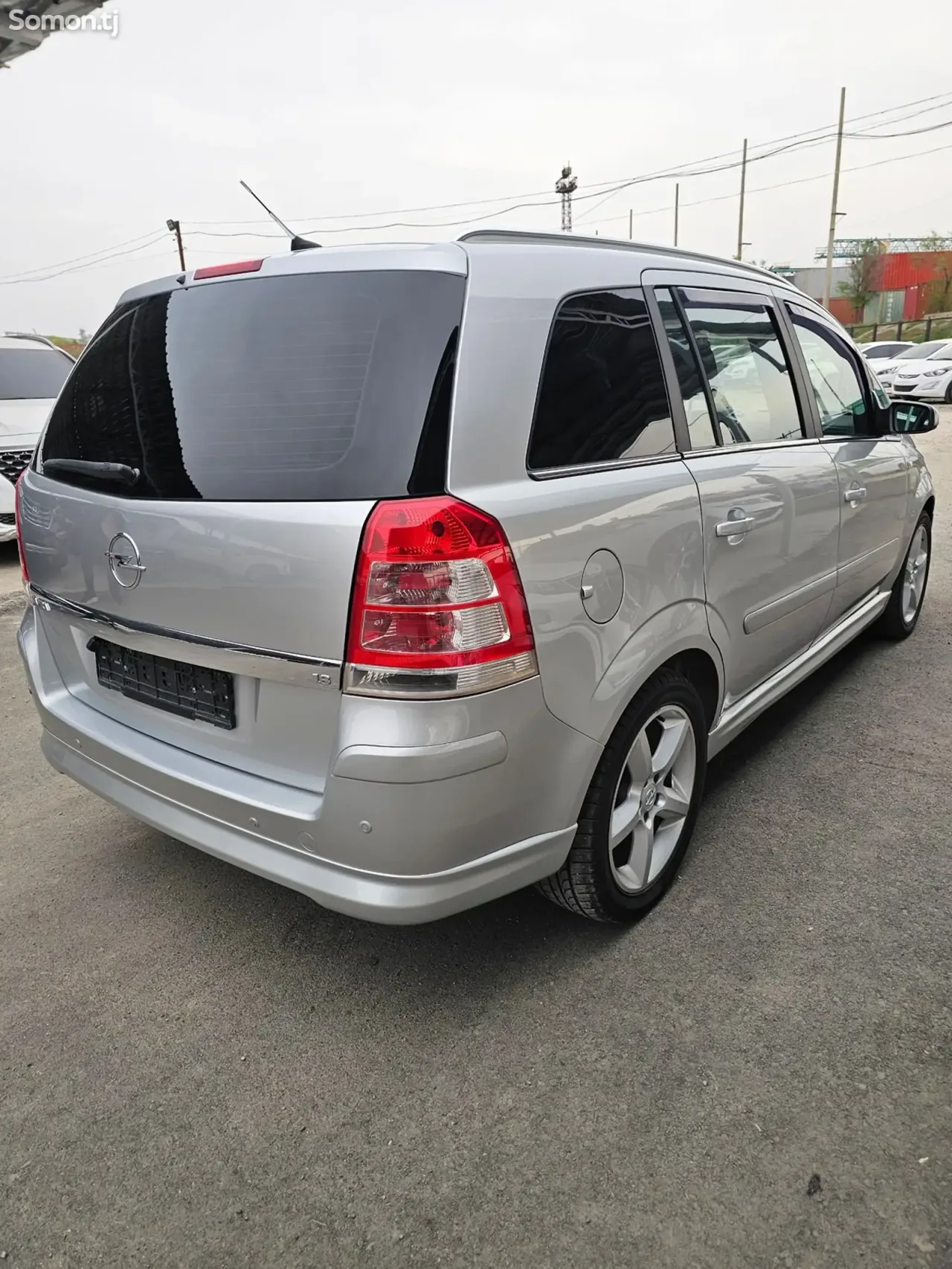 Opel Zafira 2008 · 1.8 MT