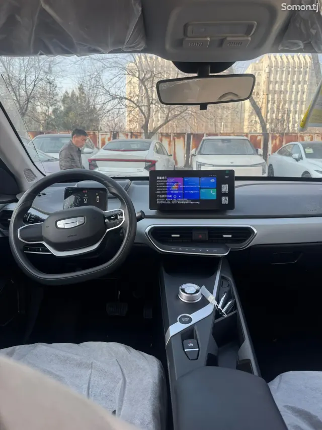 Geely Geometry 2025 · AT