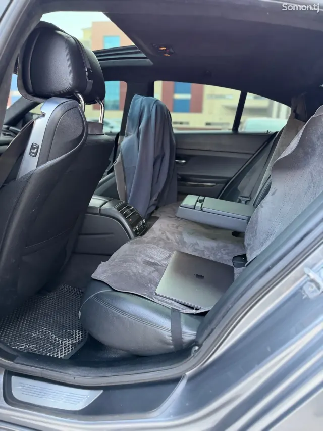 BMW 6 series 2016 · 3.0 AT
